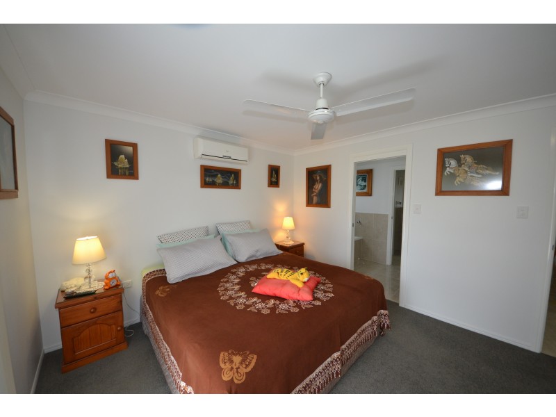 55 Burke And Wills Dr, Gracemere QLD 4702