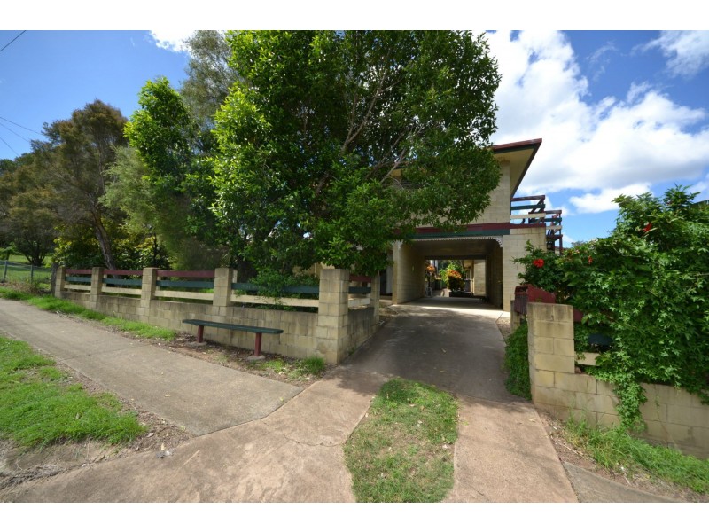 2/49 James St, Mount Morgan QLD 4714