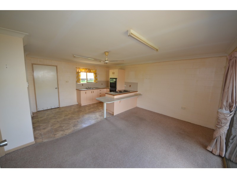 2/49 James St, Mount Morgan QLD 4714