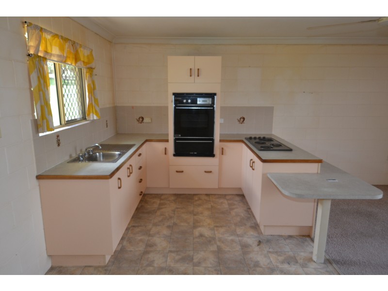 2/49 James St, Mount Morgan QLD 4714