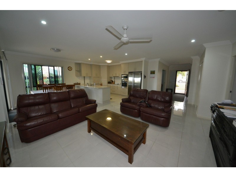 41 Jamie Crescent, Gracemere QLD 4702