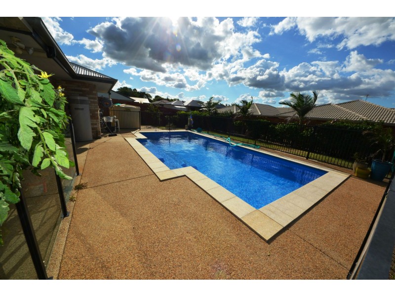 41 Jamie Crescent, Gracemere QLD 4702
