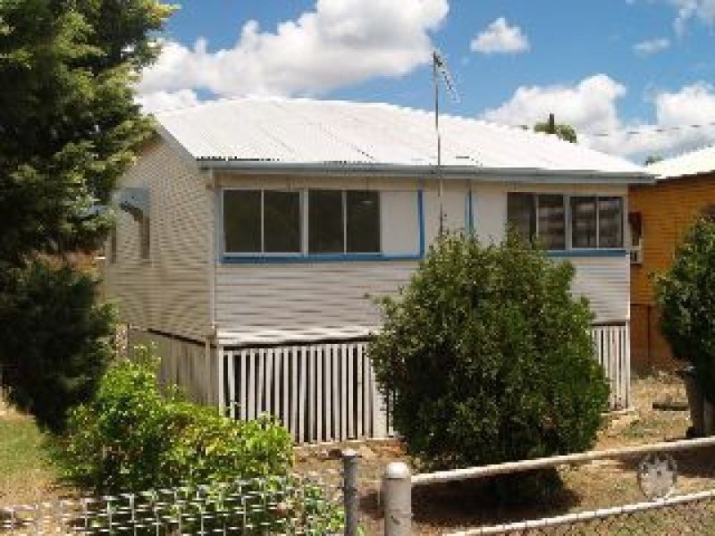 42 James Street, Mount Morgan QLD 4714