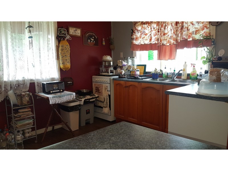 2 William St, Mount Morgan QLD 4714