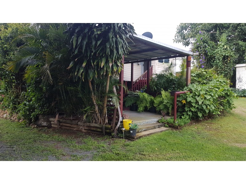 2 William St, Mount Morgan QLD 4714