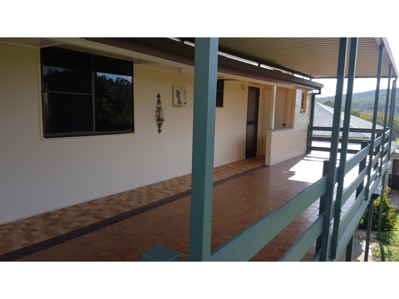 13 Dee St, Mount Morgan QLD 4714