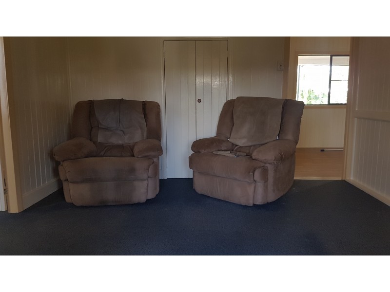 13 Dee St, Mount Morgan QLD 4714