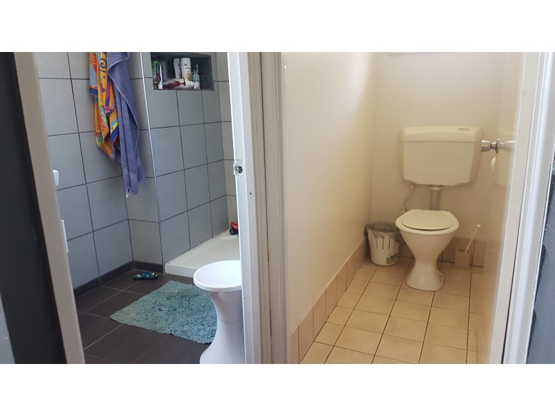 86 James St, Mount Morgan QLD 4714