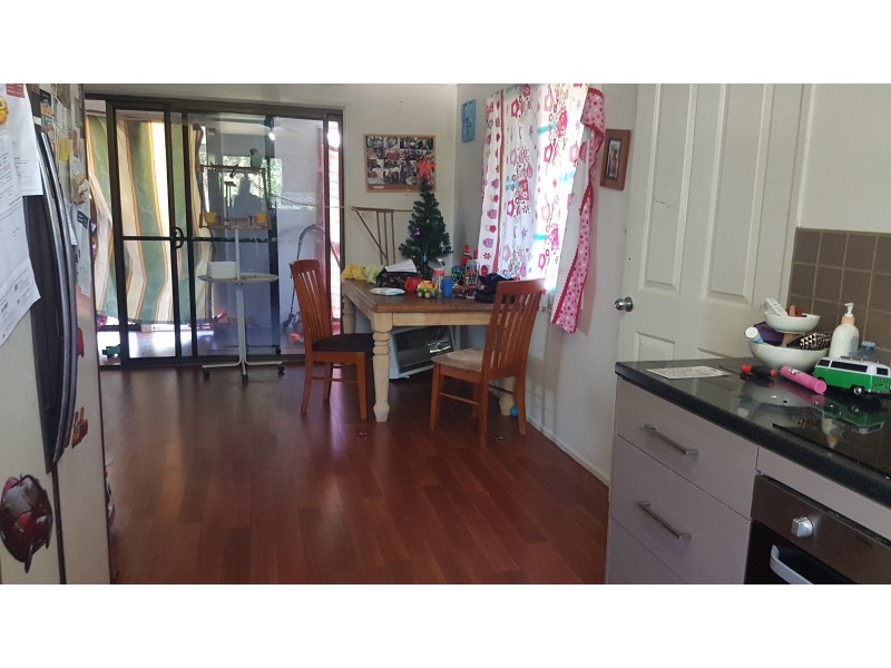 86 James St, Mount Morgan QLD 4714