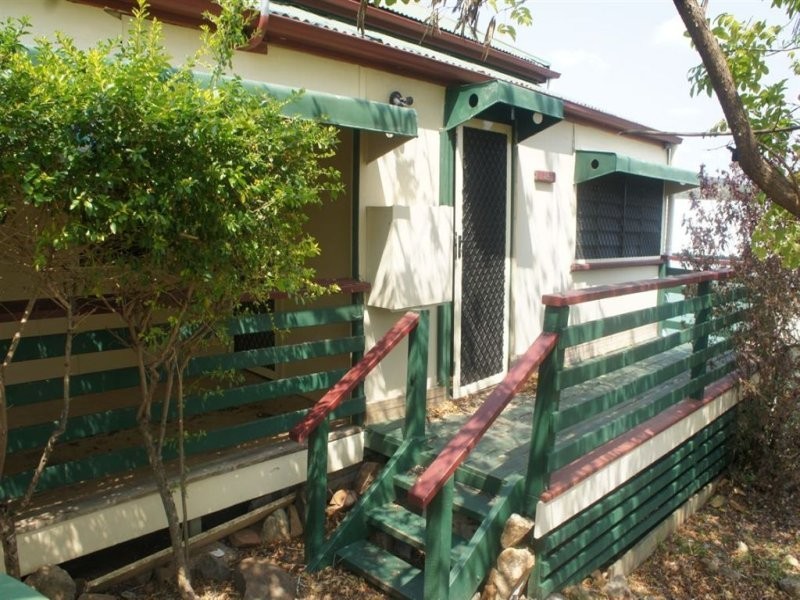24 Dee Street, Mount Morgan QLD 4714