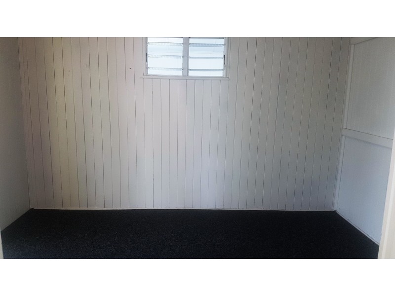54 James St, Mount Morgan QLD 4714