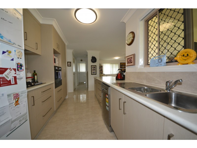 55 Burke And Wills Dr, Gracemere QLD 4702