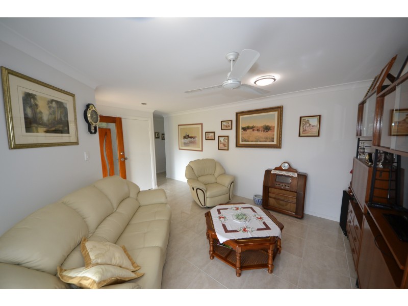 55 Burke And Wills Dr, Gracemere QLD 4702