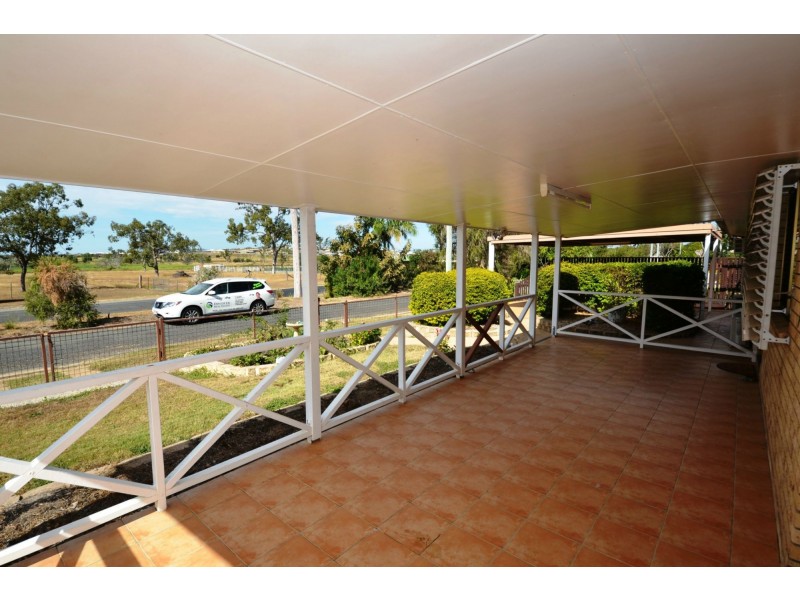 77 Old Capricorn Highway, Gracemere QLD 4702