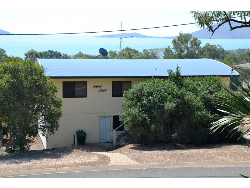 6 Jacaranda Dr, Stanage QLD 4702