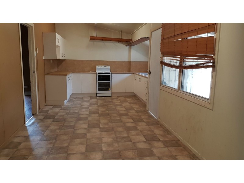 87 James Street, Mount Morgan QLD 4714