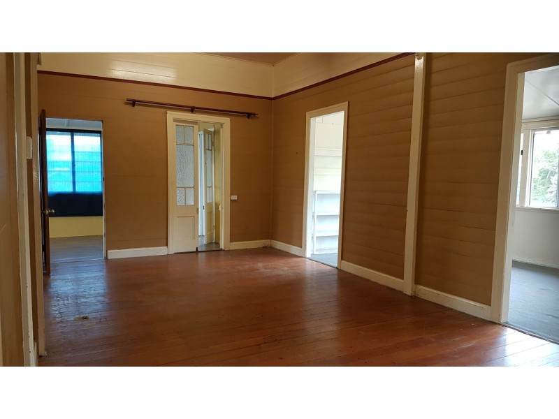 87 James Street, Mount Morgan QLD 4714