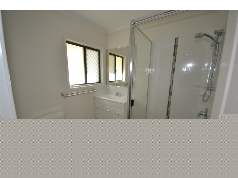 10 Chatterton Bvd, Gracemere QLD 4702