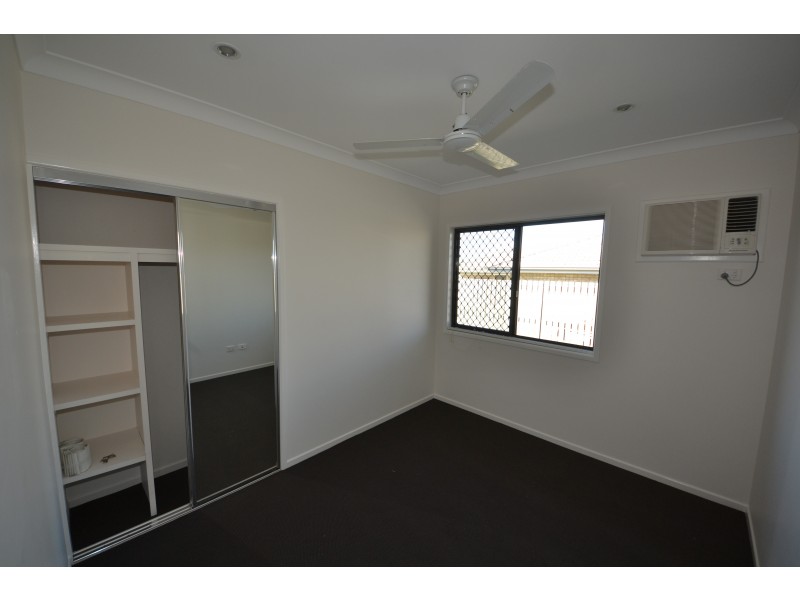 10 Chatterton Bvd, Gracemere QLD 4702
