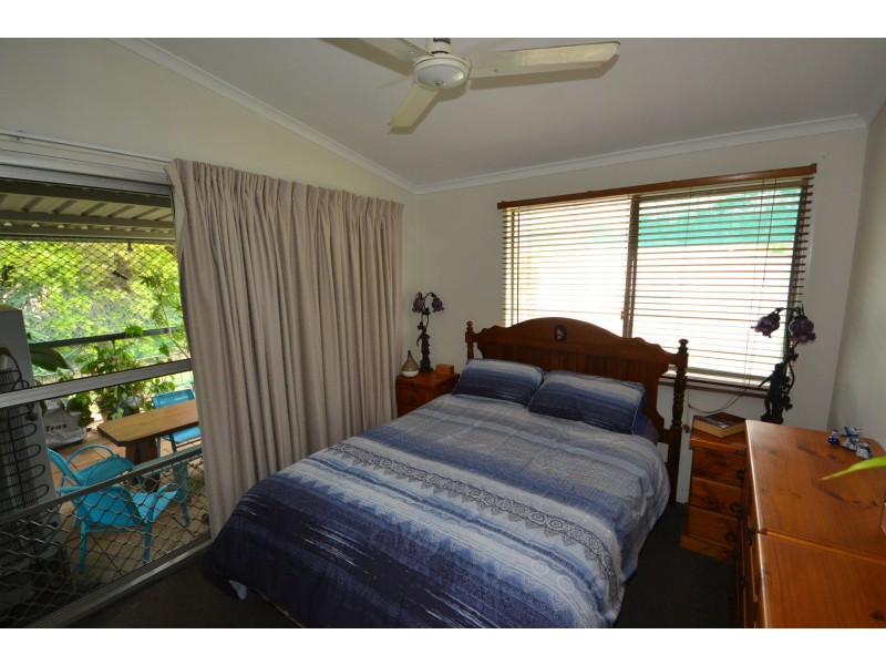 11 Mark Cl, Bouldercombe QLD 4702