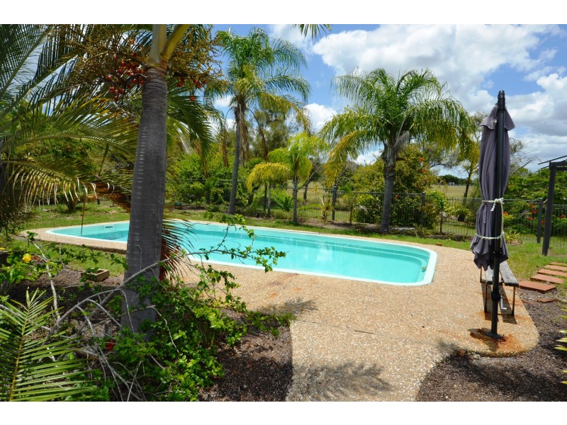 11 Mark Cl, Bouldercombe QLD 4702