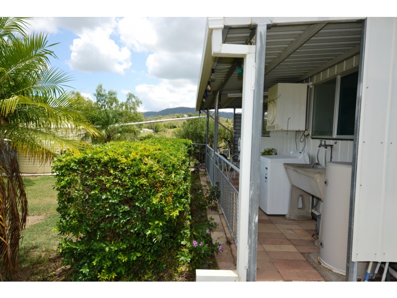 11 Mark Cl, Bouldercombe QLD 4702