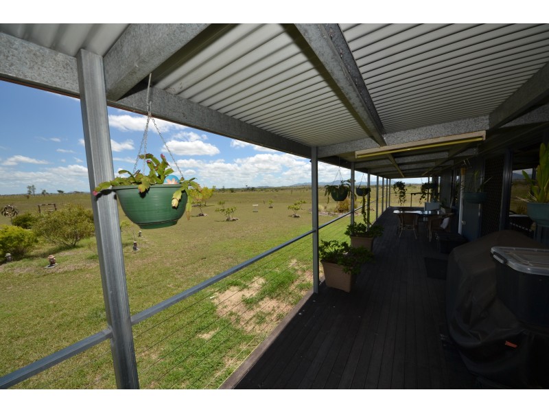 40 Sheehan Rd, Alton Downs QLD 4702