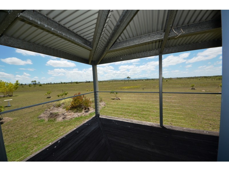40 Sheehan Rd, Alton Downs QLD 4702