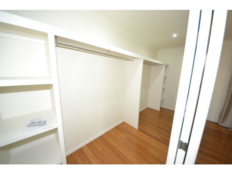 4 Cook Road, Mount Morgan QLD 4714