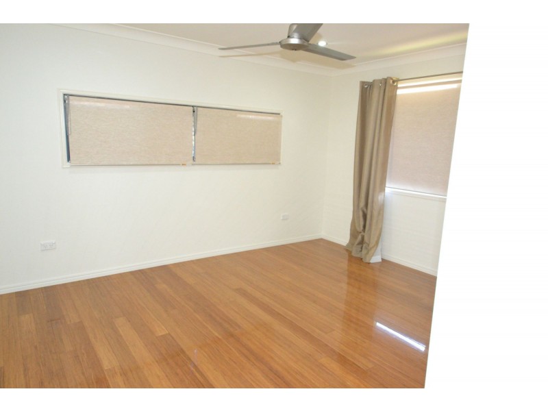 4 Cook Road, Mount Morgan QLD 4714