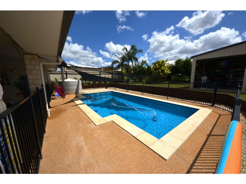 19 Broadhurst Drive, Gracemere QLD 4702