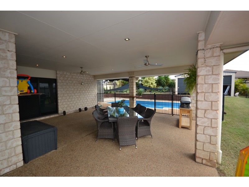 19 Broadhurst Drive, Gracemere QLD 4702