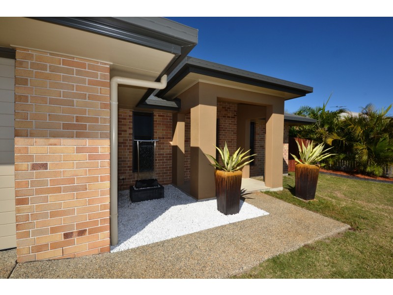 66 Jamie Crescent, Gracemere QLD 4702