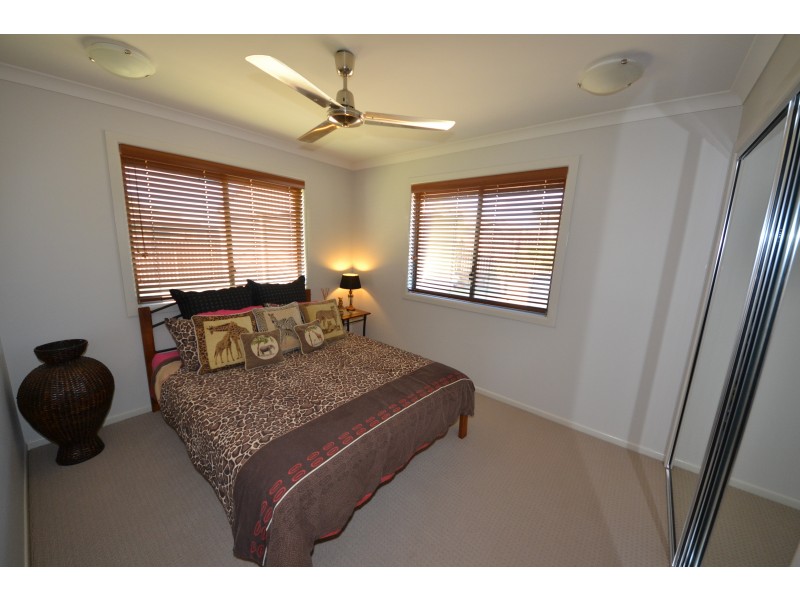 66 Jamie Crescent, Gracemere QLD 4702