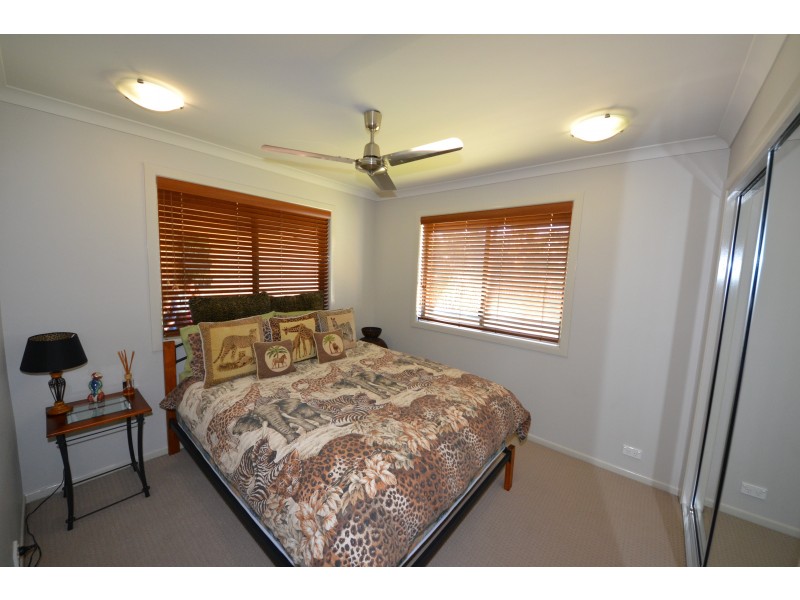 66 Jamie Crescent, Gracemere QLD 4702