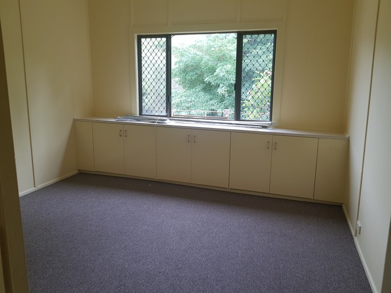 48 River St, Mount Morgan QLD 4714