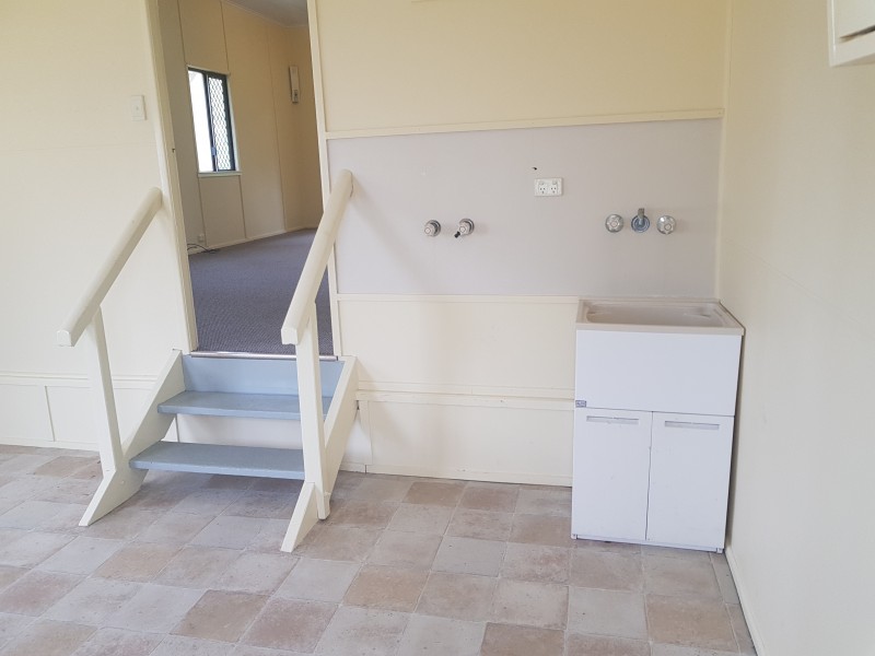48 River St, Mount Morgan QLD 4714