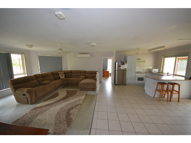 68 Mclaughlin St, Gracemere QLD 4702