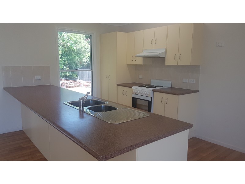 41 Dee St, Mount Morgan QLD 4714