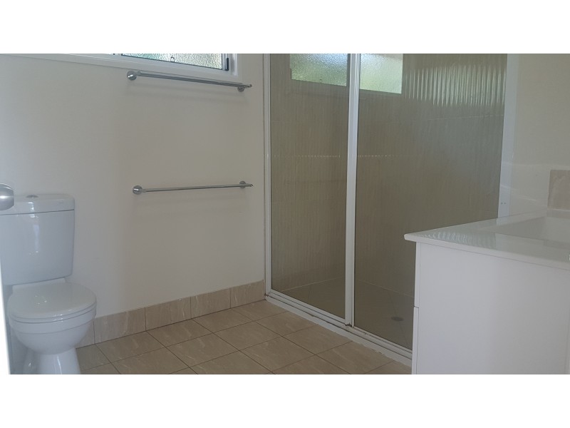 41 Dee St, Mount Morgan QLD 4714