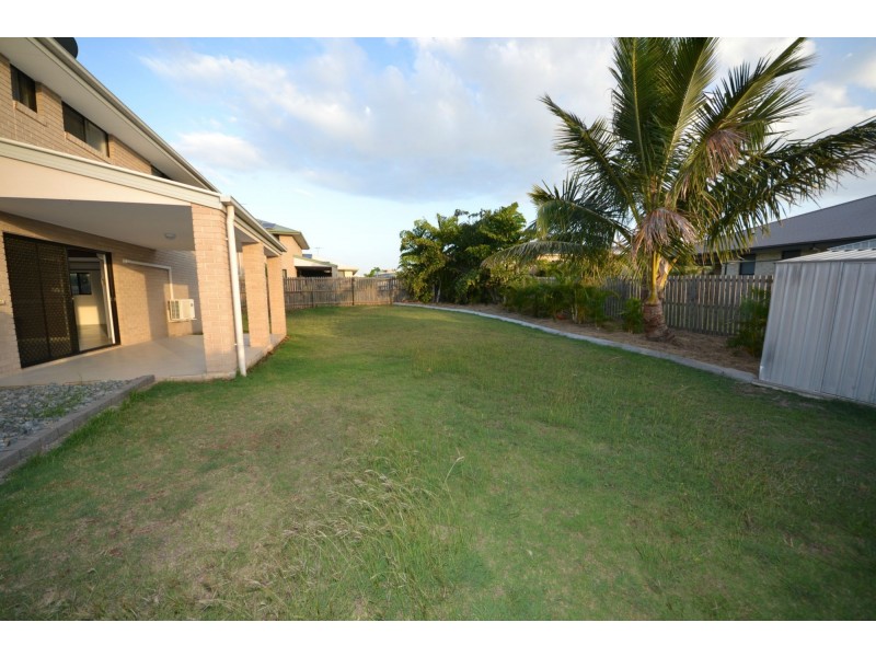 16 John Oxley Drive, Gracemere QLD 4702