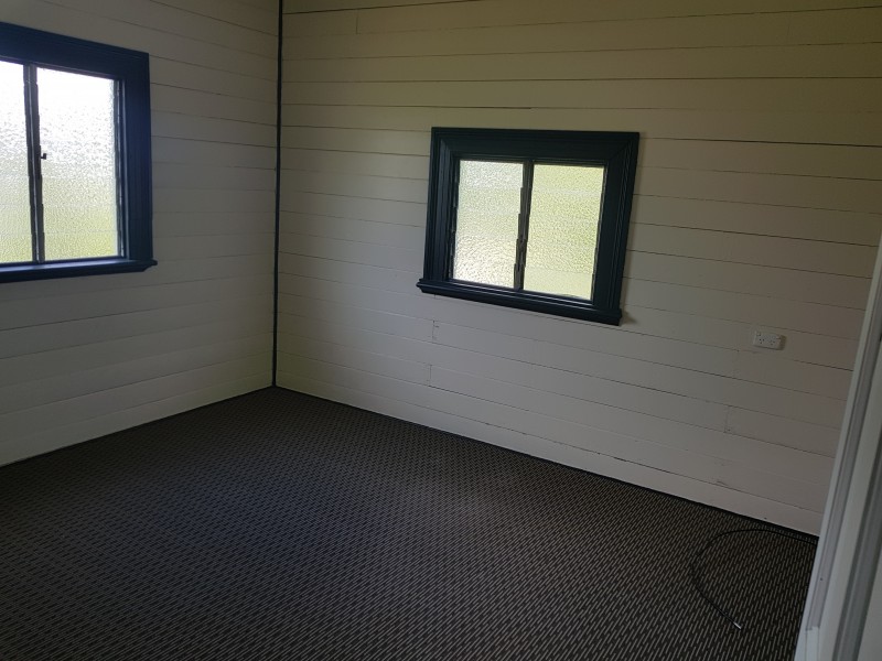 1&2/133 East Street, Mount Morgan QLD 4714