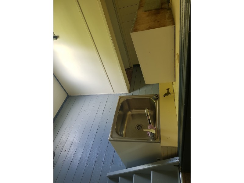 1&2/133 East Street, Mount Morgan QLD 4714