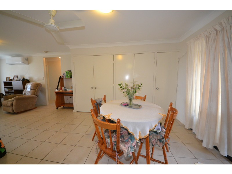 Unit 1/20-22 Cowan St, Gracemere QLD 4702