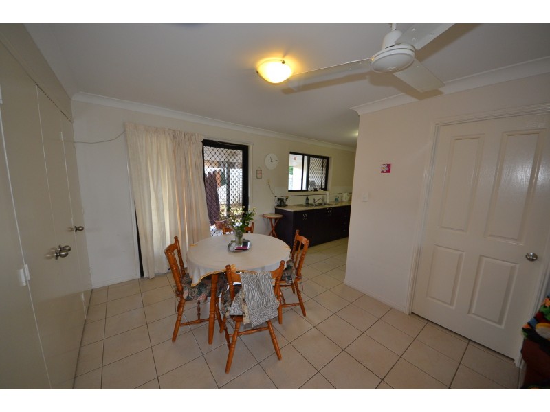 Unit 1/20-22 Cowan St, Gracemere QLD 4702