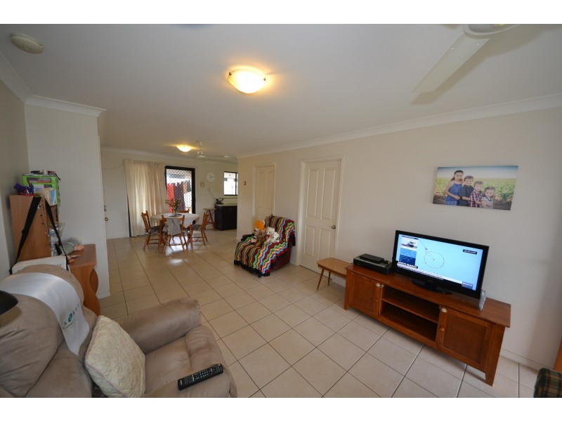 Unit 1/20-22 Cowan St, Gracemere QLD 4702