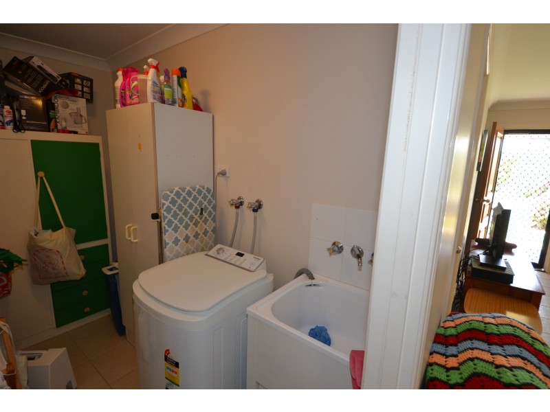 Unit 1/20-22 Cowan St, Gracemere QLD 4702