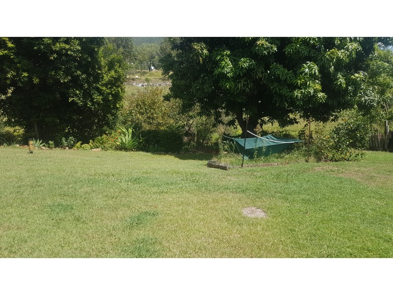 4 James St, Mount Morgan QLD 4714