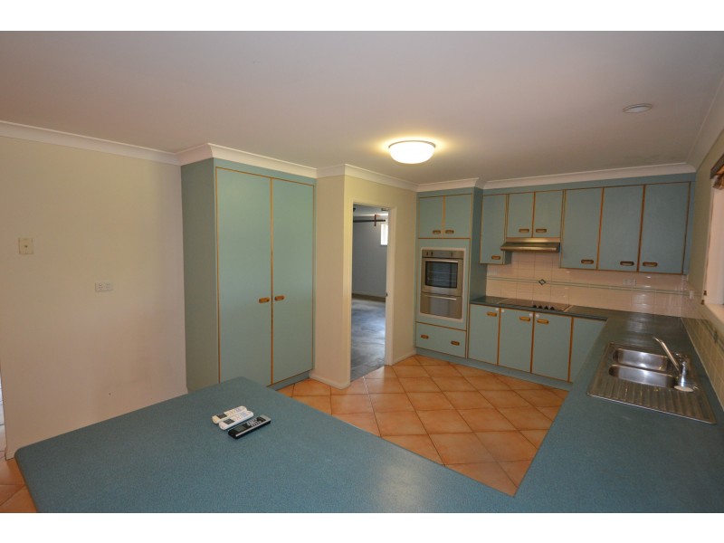 26 Hutchings Street, Gracemere QLD 4702