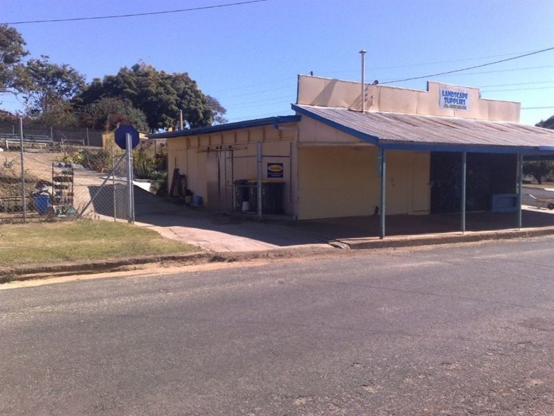 88 East Street, Mount Morgan QLD 4714